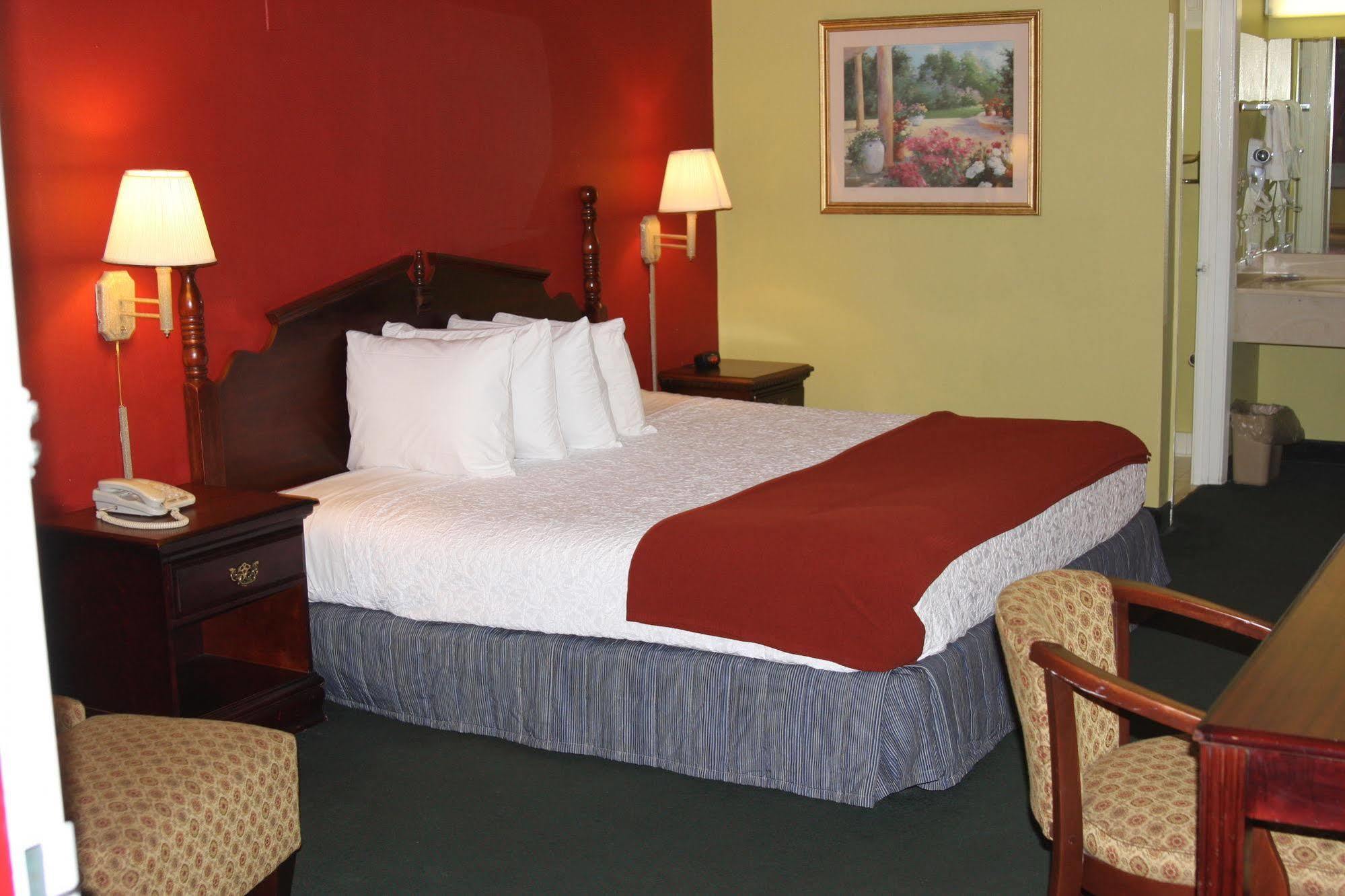 Best Inn Booneville Екстериор снимка